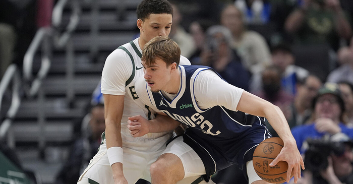 开云app下载-罗林斯24+7+9弗拉格19+10 雄鹿大胜独行侠止住4连败|克里斯-米德尔顿|阿马里·威廉姆斯|克里斯·米德尔顿|密尔沃基雄鹿队|达拉斯独行侠队_新浪体育_新浪新闻