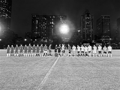 开云app下载-广州代表队完成首次实战演练|足球|广州体育学院队|信息时报|粤超联赛|球员_新浪体育_新浪新闻